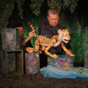 Tigerwild. Theater con Cuore Figurentheater für Kinder